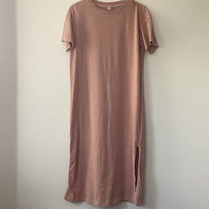 Old Navy Casual Tan T-Shirt Dress